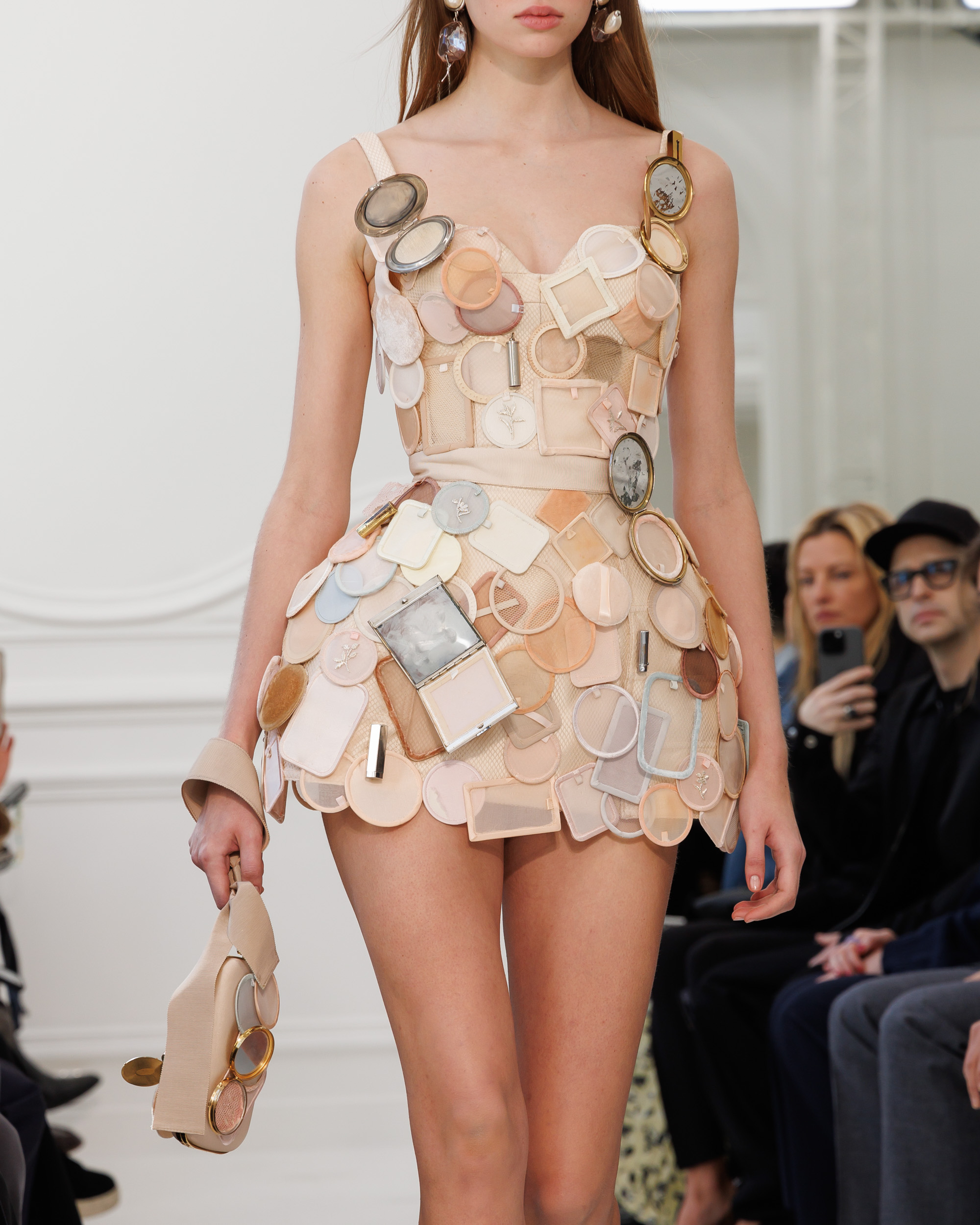 GIVENCHY FW25 WOMENSWEAR COLLECTION