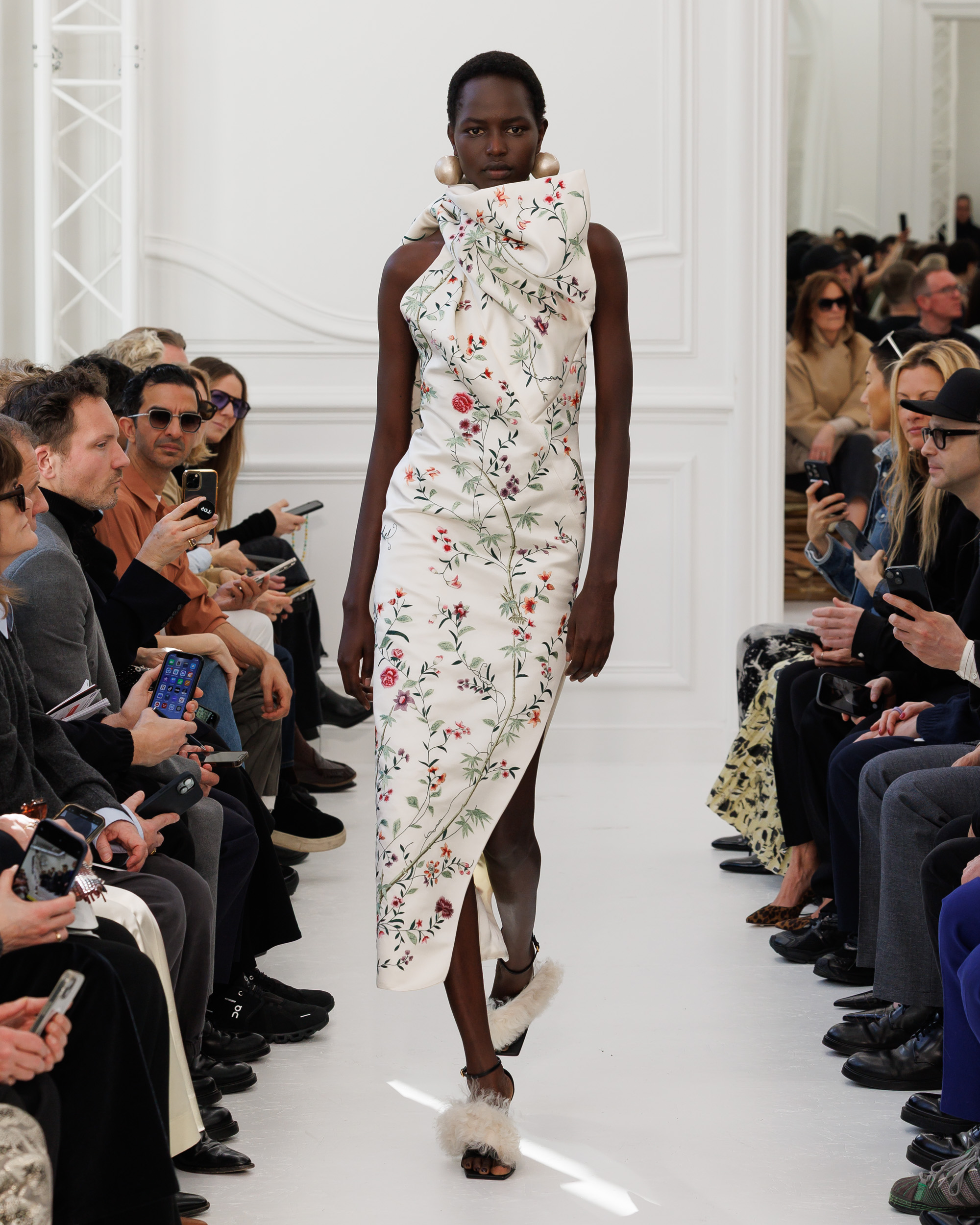 Givenchy_Womenswear_AW25_Look_41