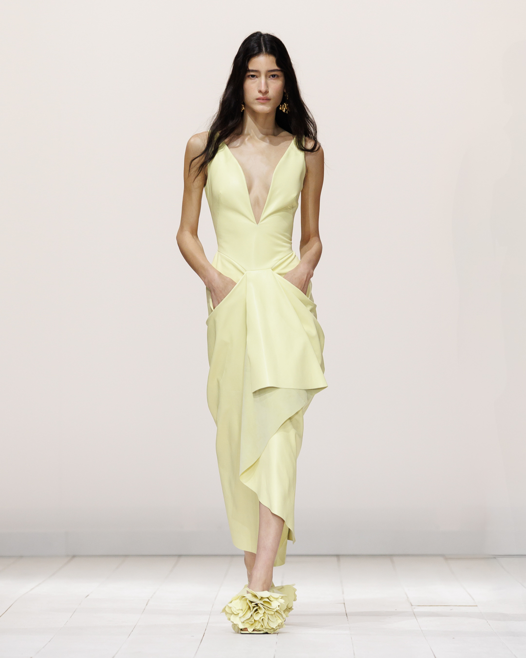 Givenchy_SS26_WOMEN_SHOW_LOOK_14