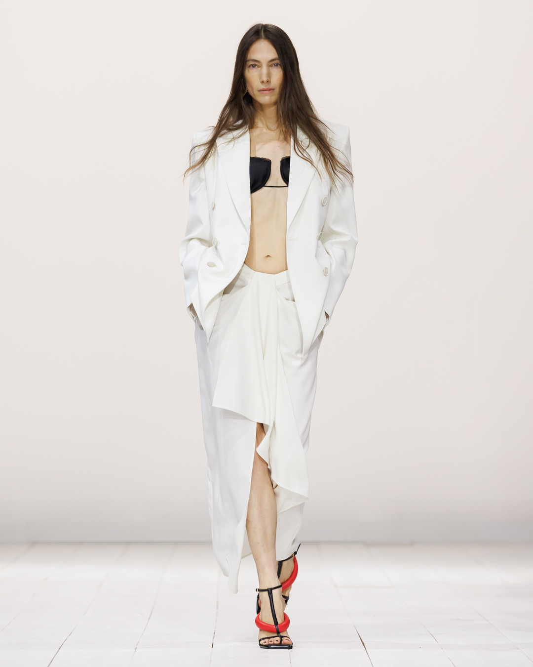 Givenchy_SS26_WOMEN_SHOW_LOOK_08