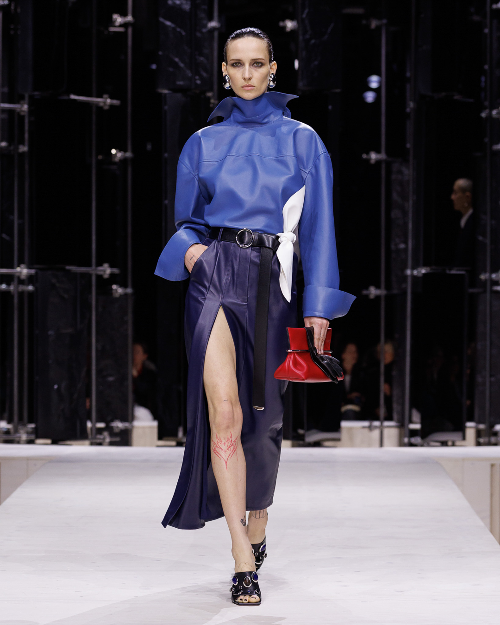 GIVENCHY_FW26_WOMAN_SHOW_LOOK_17