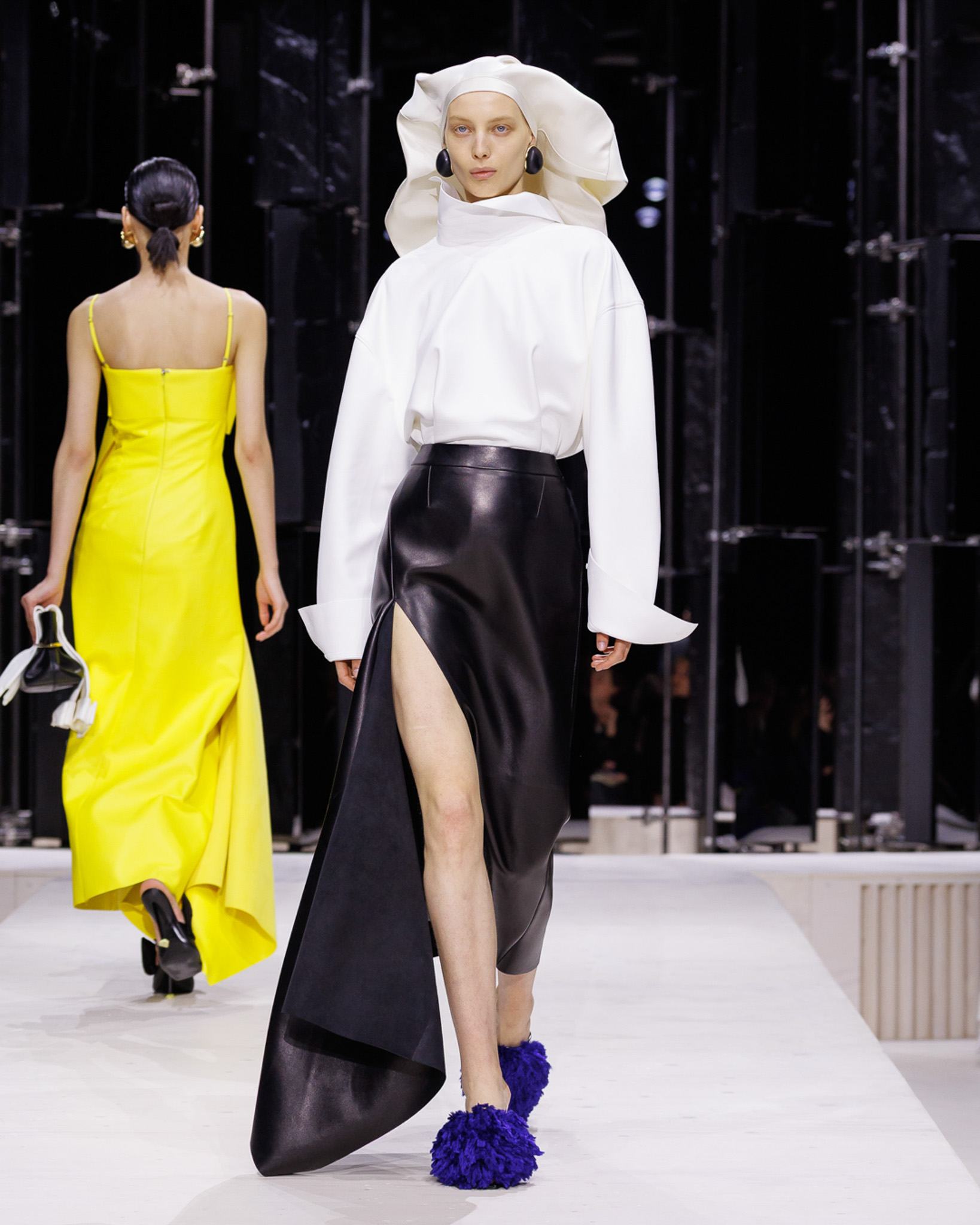 GIVENCHY_FW26_WOMAN_SHOW_LOOK_06