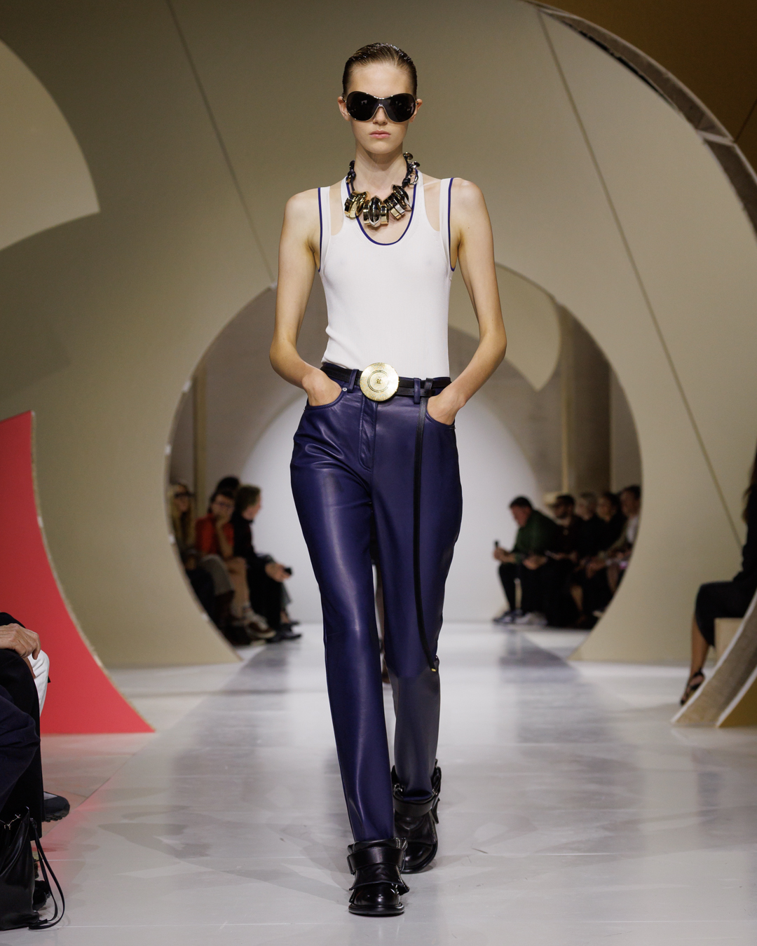 GIVENCHY_SS27_WOMEN_SHOW_LOOK_30