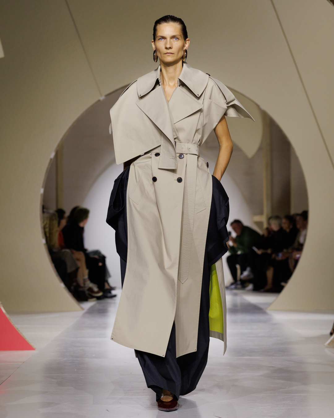 GIVENCHY_SS27_WOMEN_SHOW_LOOK_41