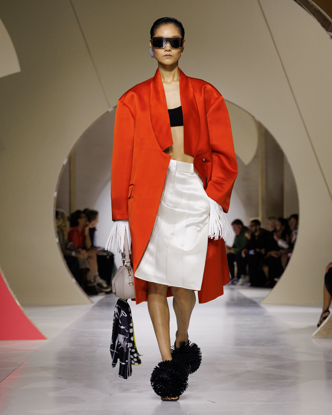 GIVENCHY_SS27_WOMEN_SHOW_LOOK_24