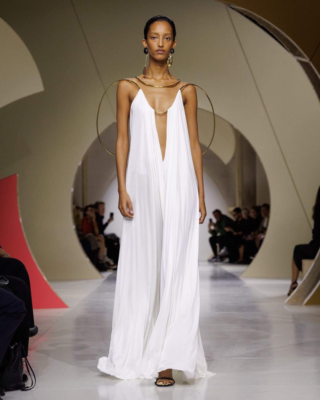 GIVENCHY_SS27_WOMEN_SHOW_LOOK_39