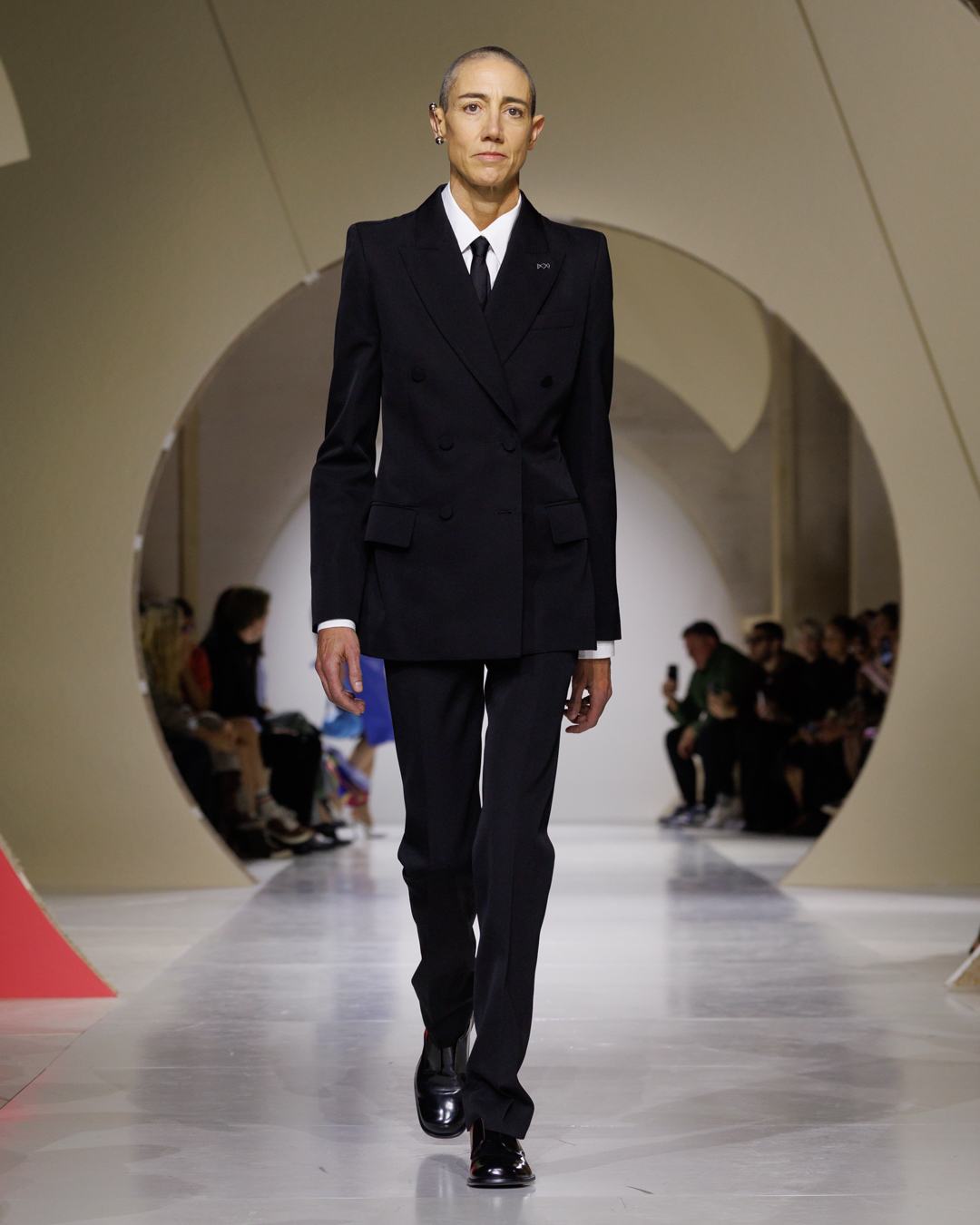 GIVENCHY_SS27_WOMEN_SHOW_LOOK_20