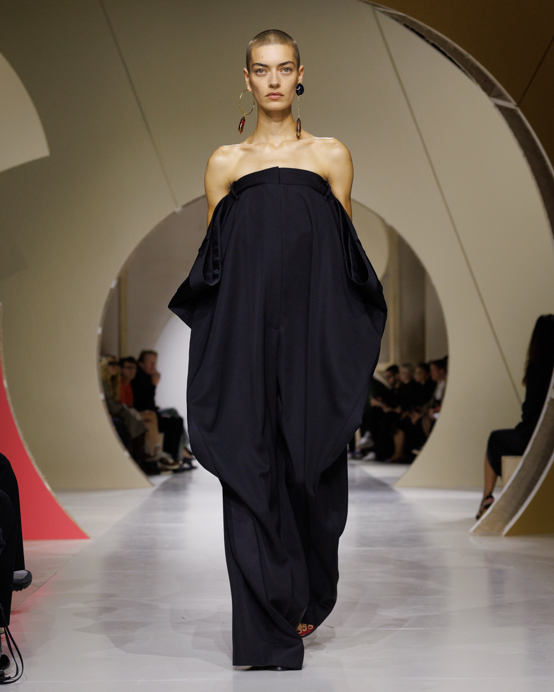 GIVENCHY_SS27_WOMEN_SHOW_LOOK_48